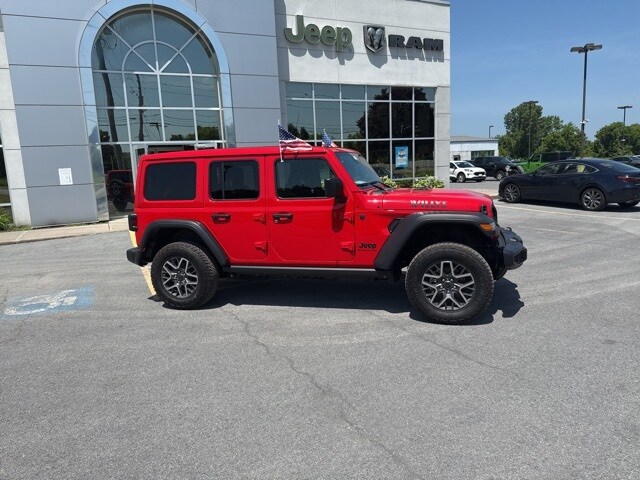 2025 Jeep Wrangler Willys photo 2