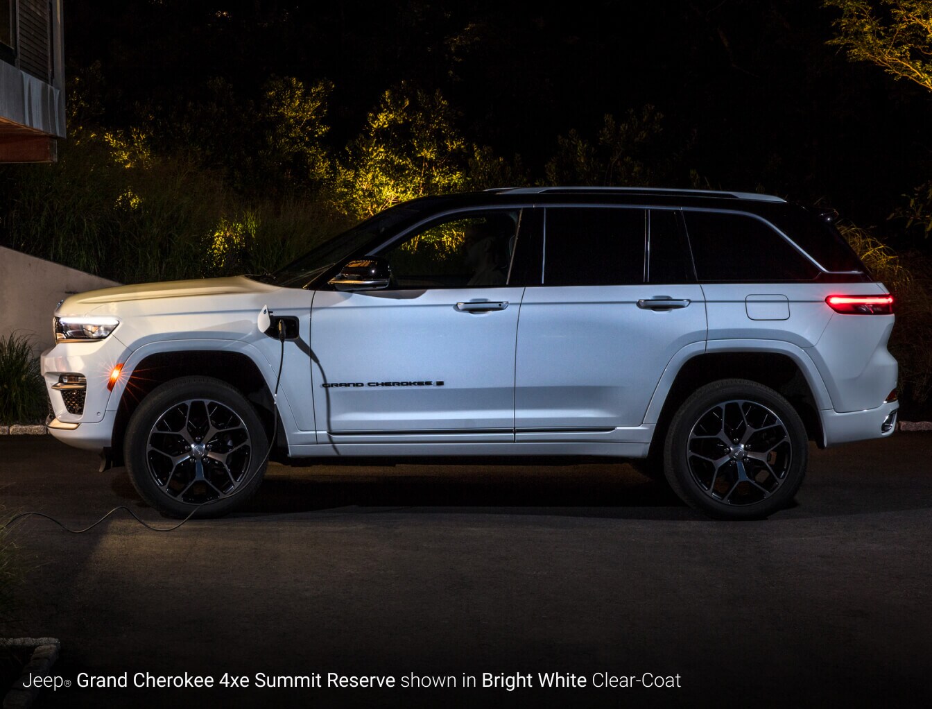 Shop the 2025 Jeep Grand Cherokee 4xe Today