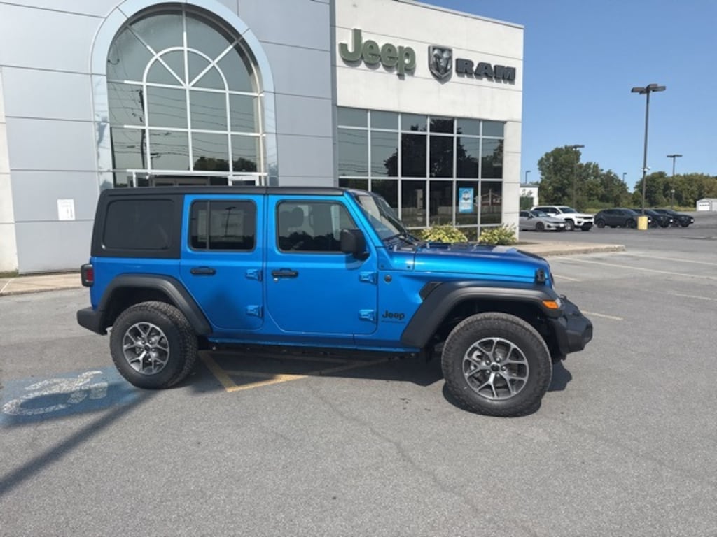 New 2025 Jeep Wrangler 4-DOOR SPORT S Sport Utility