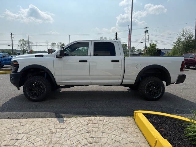 2025 Ram 2500 Tradesman photo 4