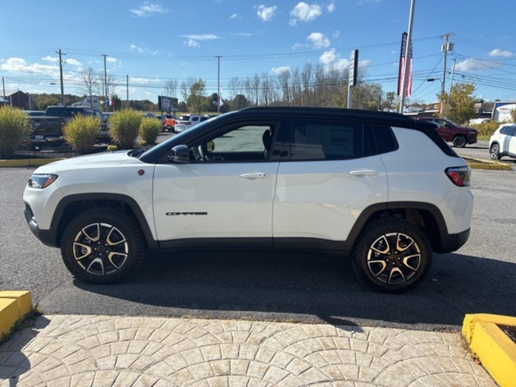 New 2026 Jeep Compass TRAILHAWK 4X4 Sport Utility
