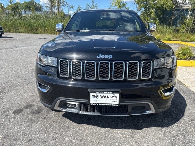 2022 Jeep Cherokee Limited photo 2