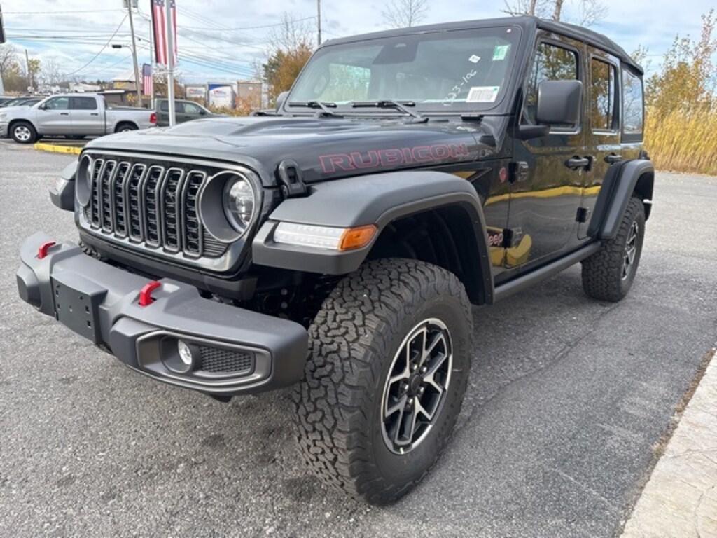 New 2026 Jeep Wrangler 4-DOOR RUBICON Sport Utility