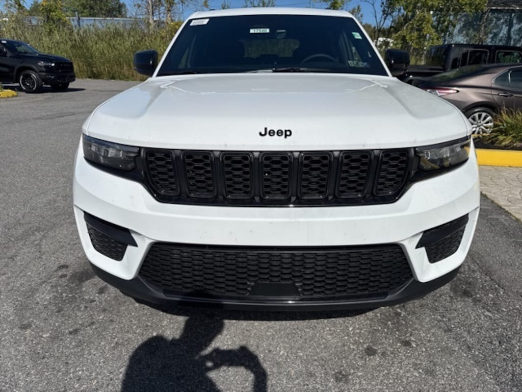 New 2025 Jeep Grand Cherokee ALTITUDE X 4X4 Sport Utility