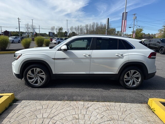 2020 Volkswagen Atlas Cross Sport V6 SEL photo 4