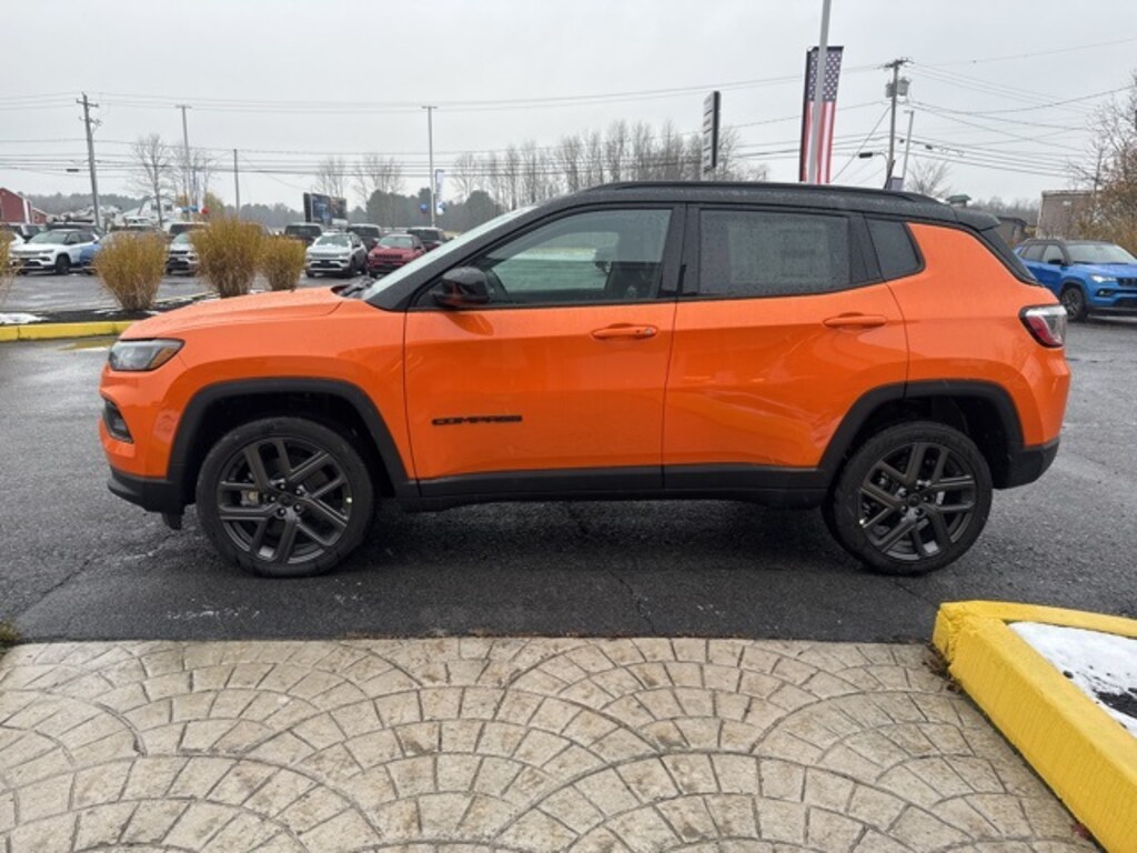 New 2026 Jeep Compass LIMITED ALTITUDE 4X4 Sport Utility