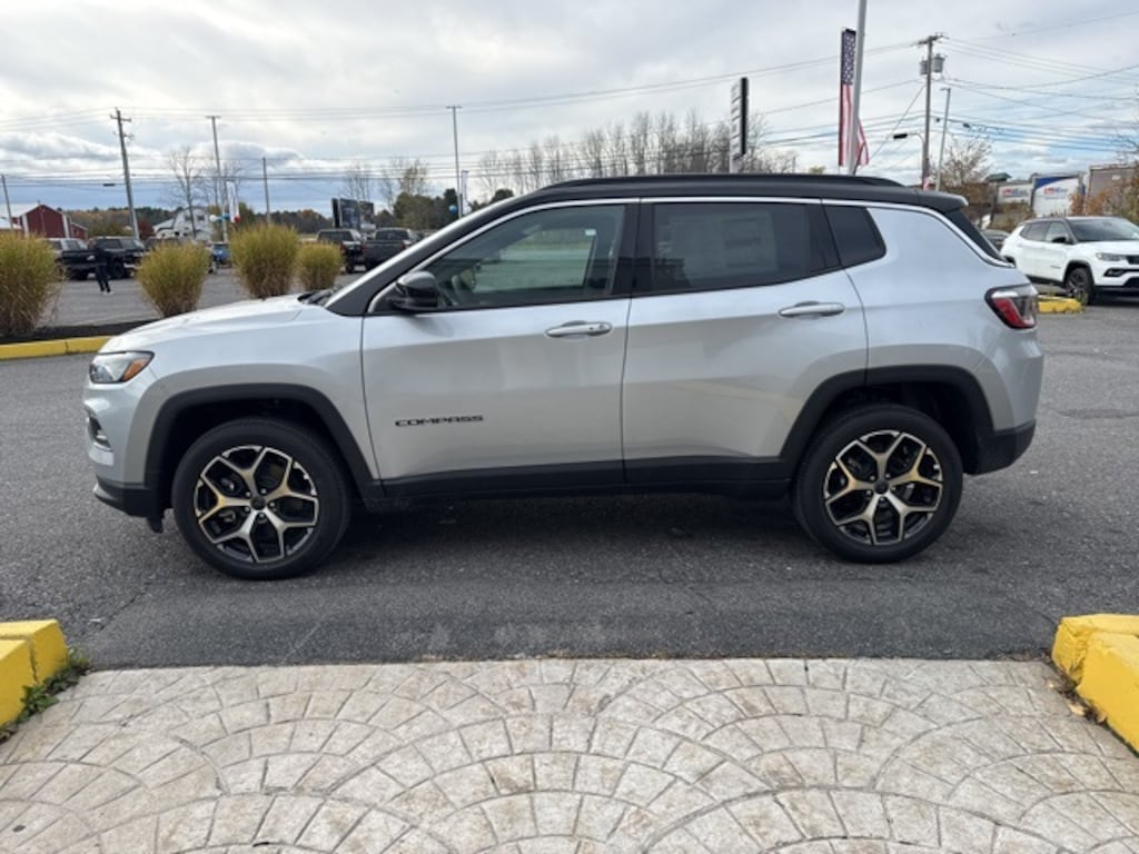 New 2026 Jeep Compass Limited Sport Utility