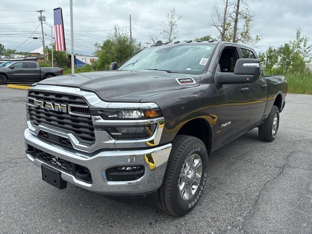 2025 Ram 2500 Big Horn photo 3