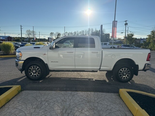 2024 Ram 3500 Longhorn photo 4
