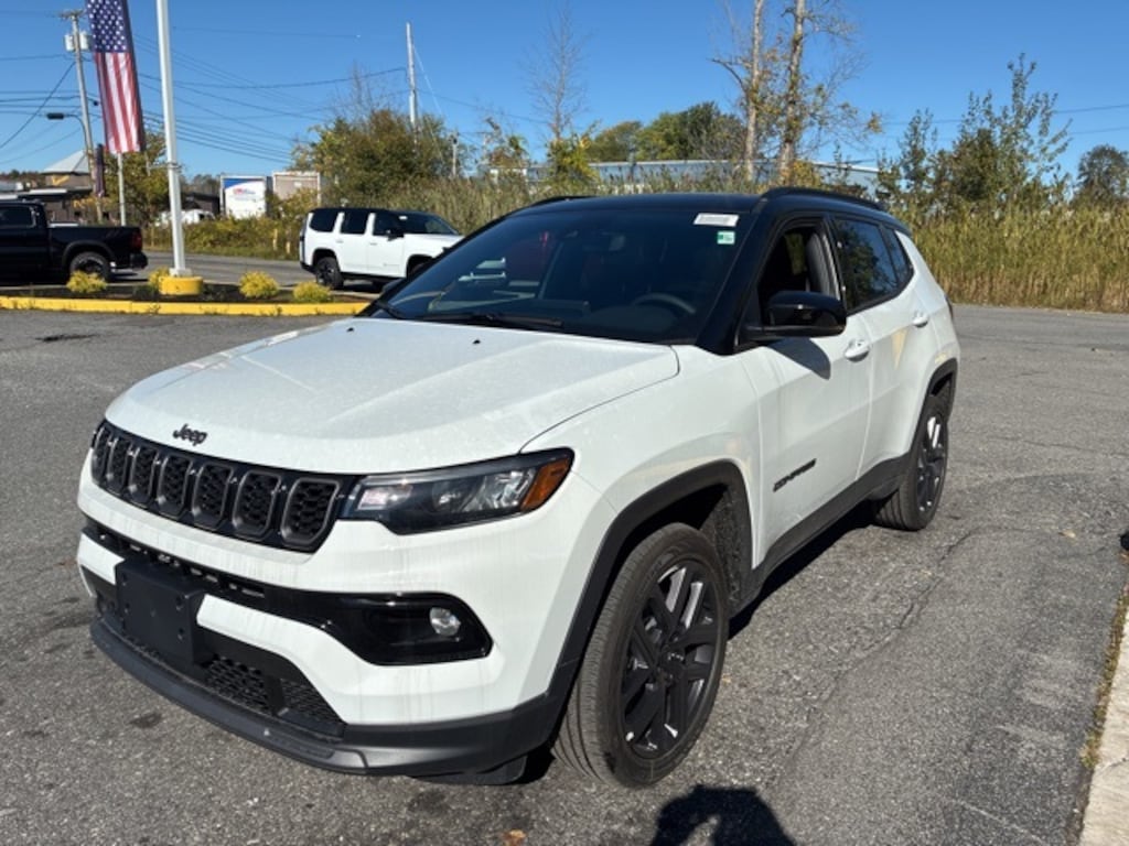 New 2026 Jeep Compass LIMITED ALTITUDE 4X4 Sport Utility