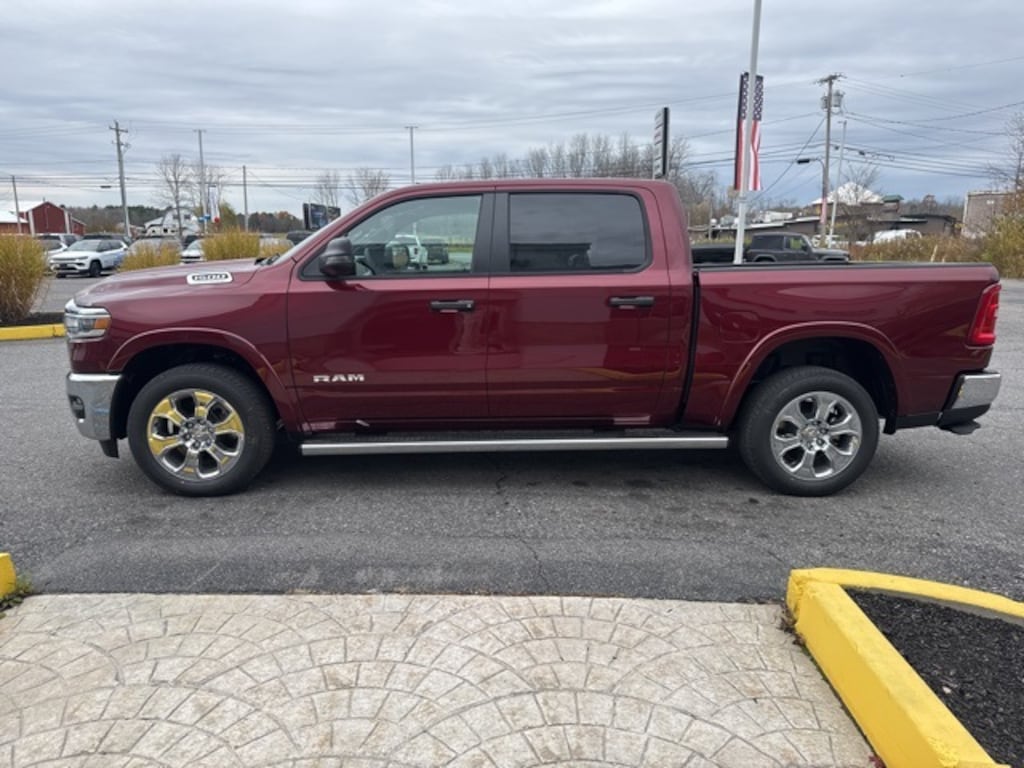 New 2026 Ram 1500 BIG HORN CREW CAB 4X4 5'7 BOX Pickup