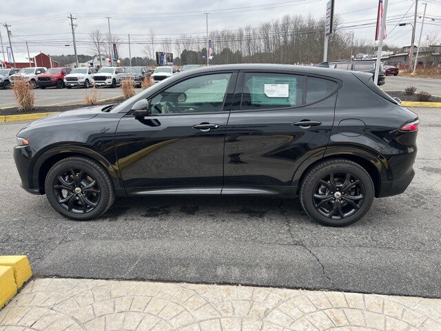 2024 Dodge Hornet R/T Plus photo 3