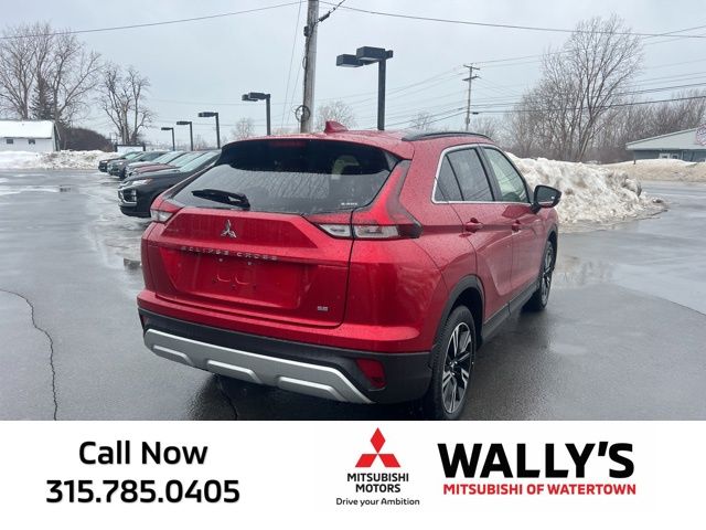 2025 Mitsubishi Eclipse Cross SE photo 2