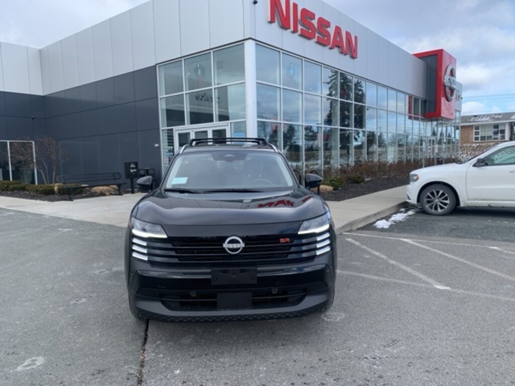 New 2025 Nissan Kicks SR SUV