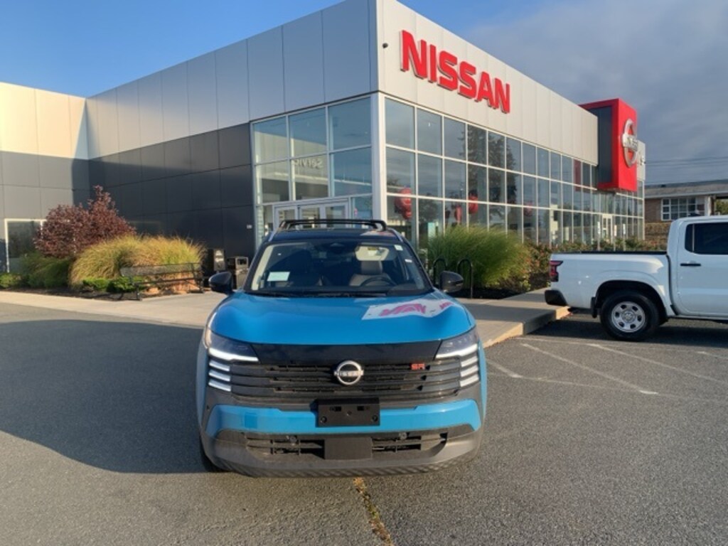 New 2026 Nissan Kicks SR SUV