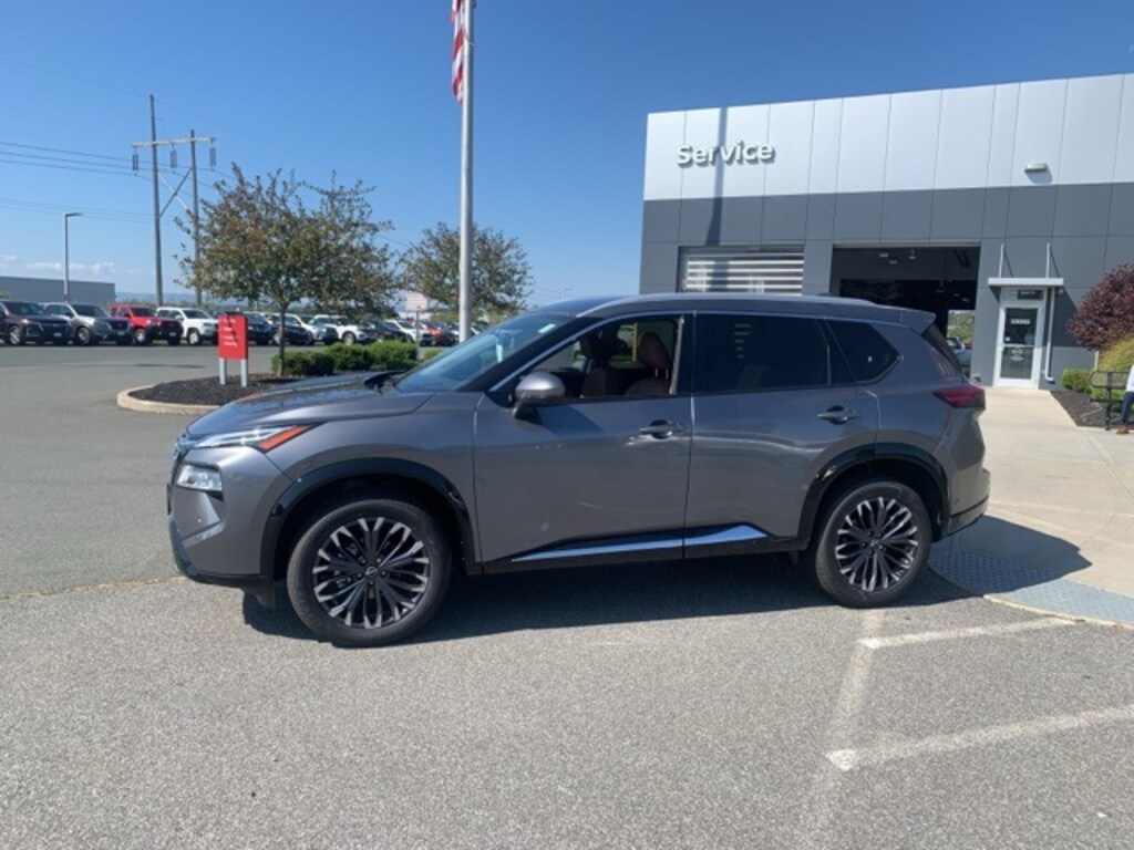 New 2026 Nissan Rogue Platinum SUV
