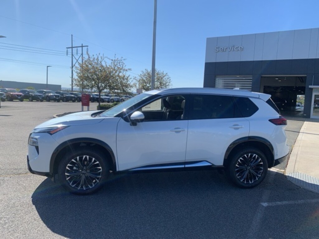 New 2026 Nissan Rogue Platinum SUV