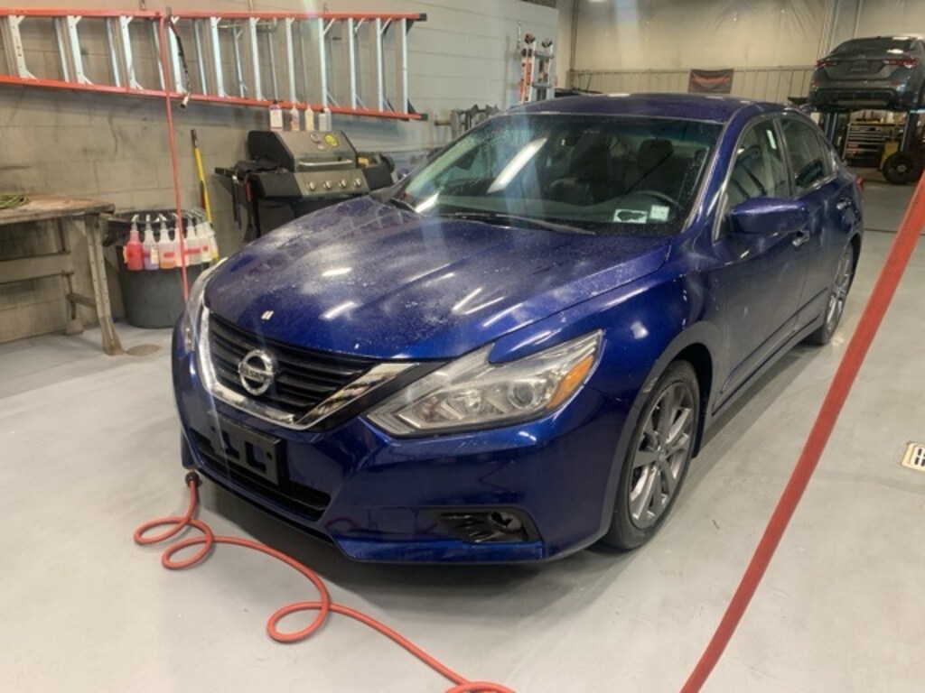 Used 2018 Nissan Altima 2.5 SR Sedan