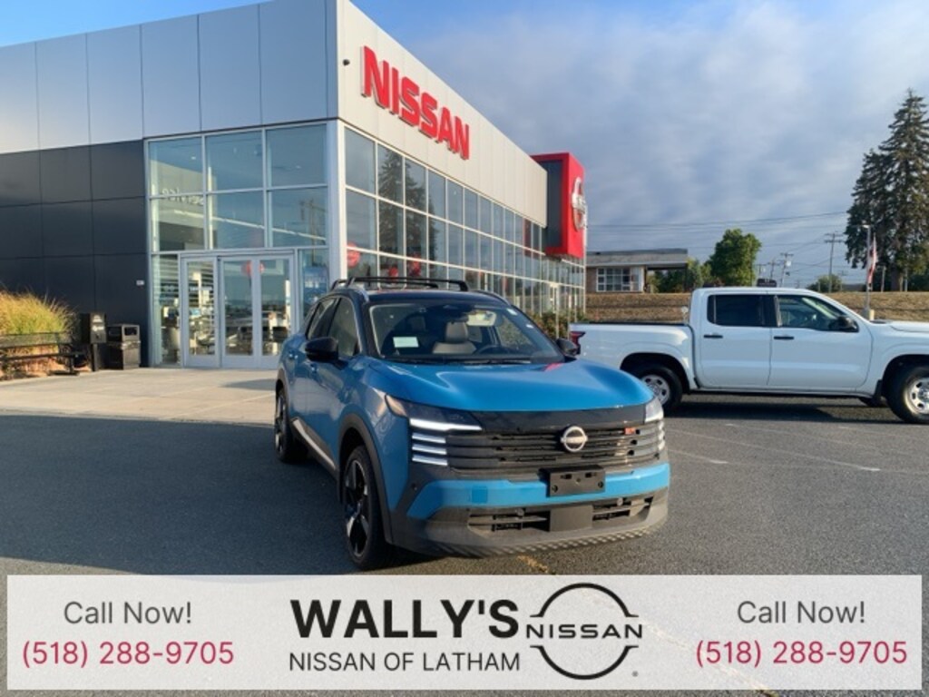 New 2026 Nissan Kicks SR SUV