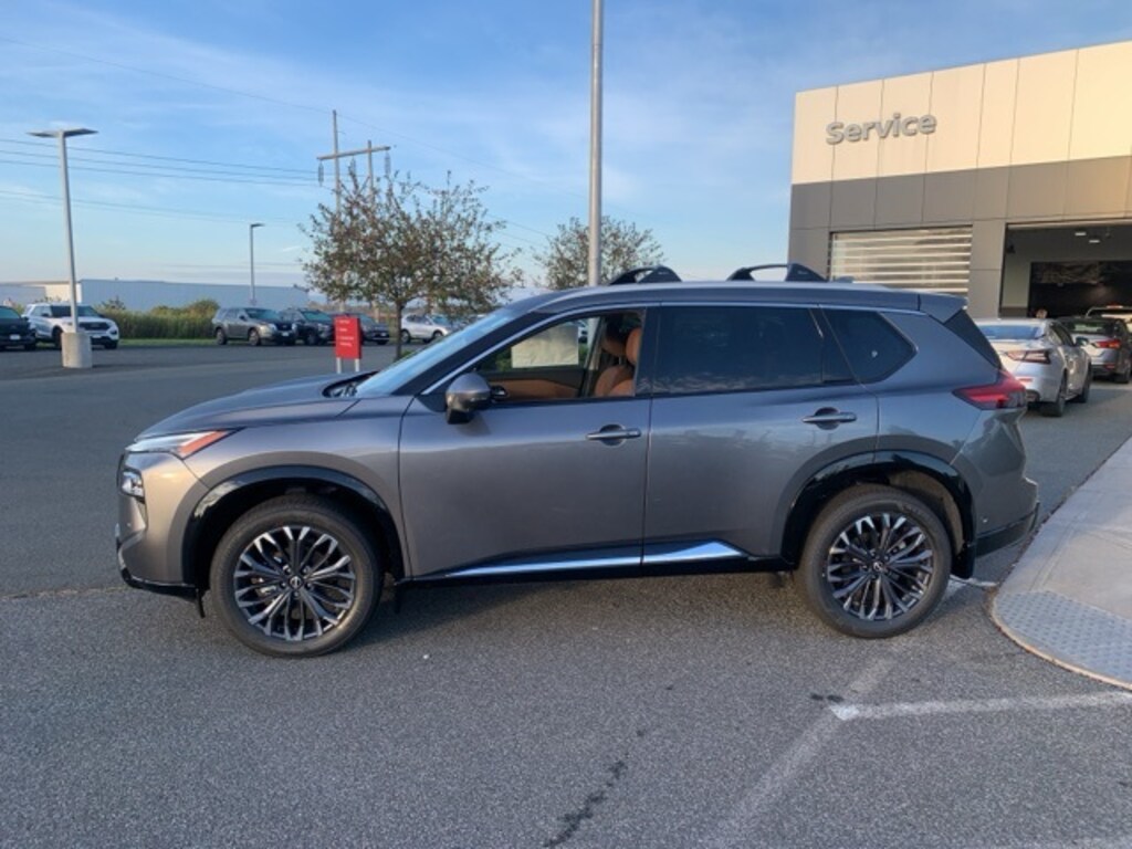 New 2026 Nissan Rogue Platinum SUV