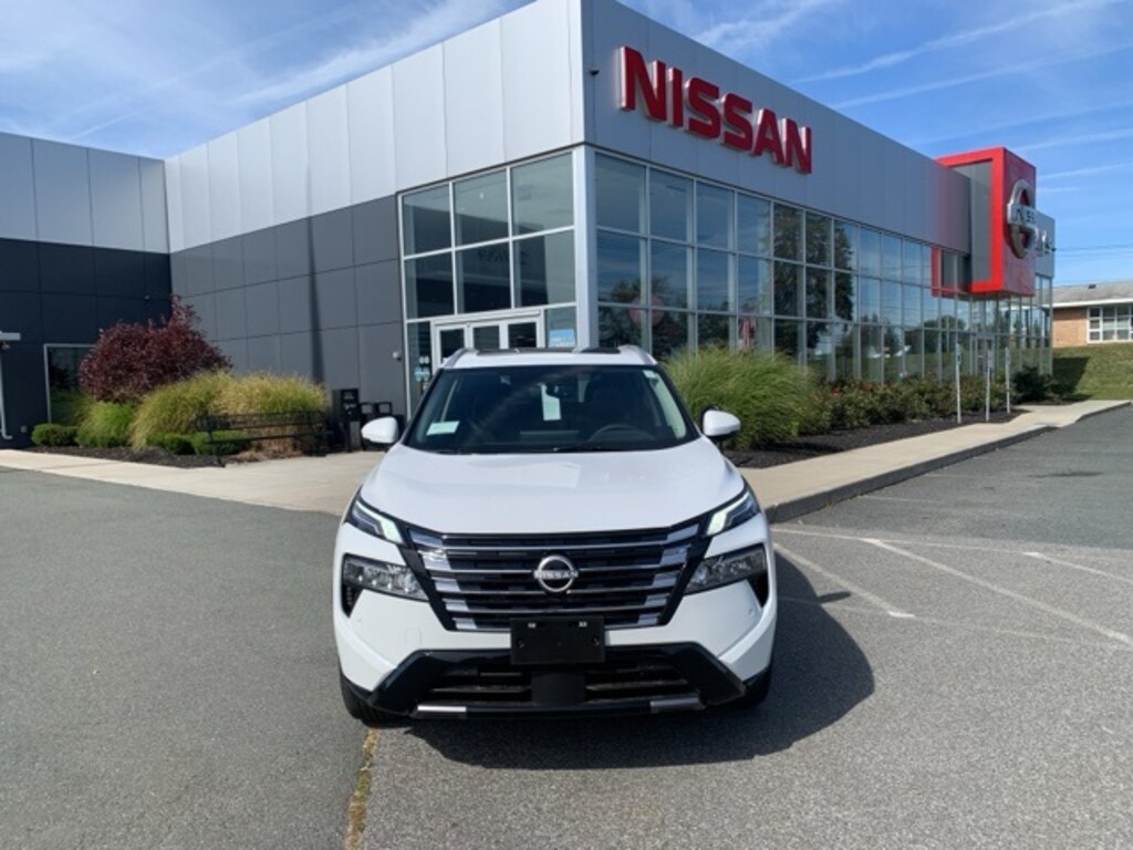 New 2026 Nissan Rogue Platinum SUV