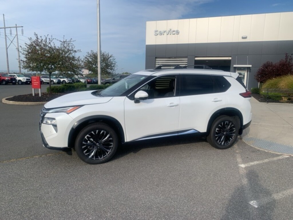 New 2026 Nissan Rogue Platinum SUV