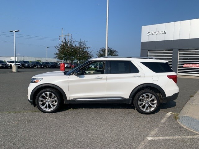 2023 Ford Explorer Platinum photo 4