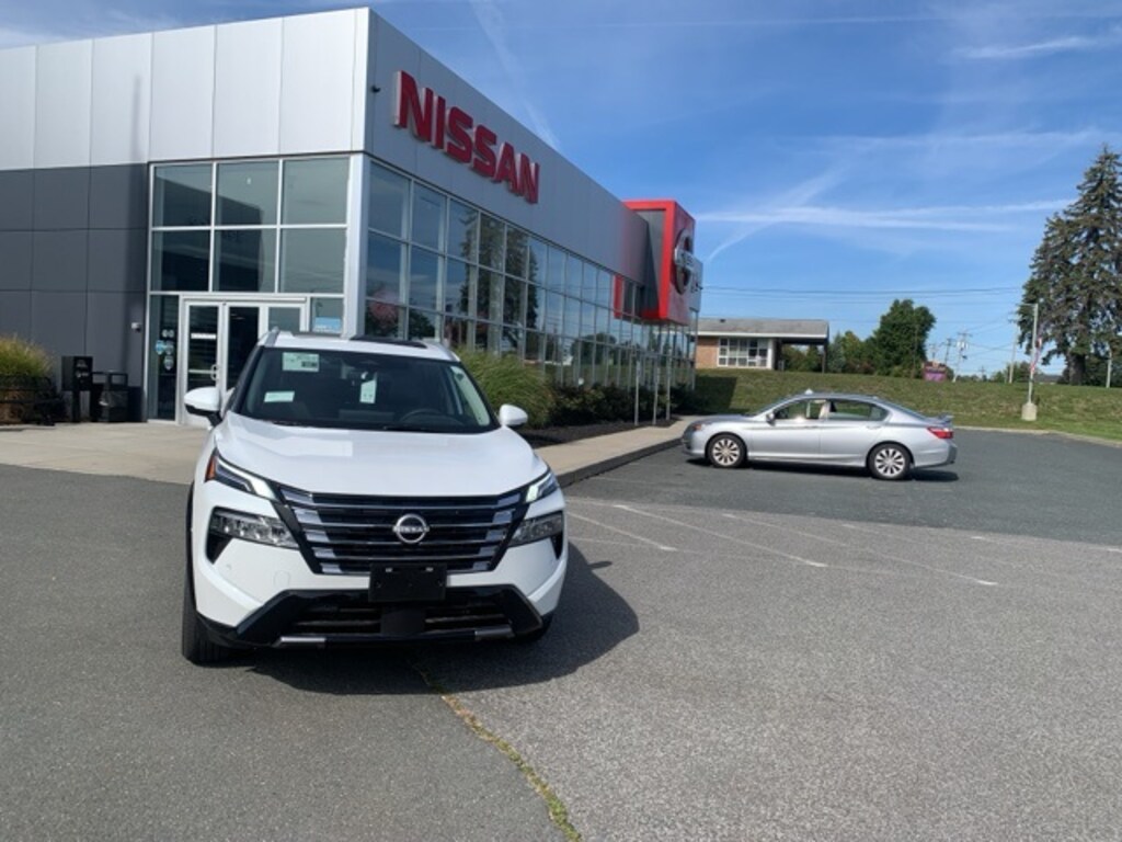 New 2026 Nissan Rogue Platinum SUV