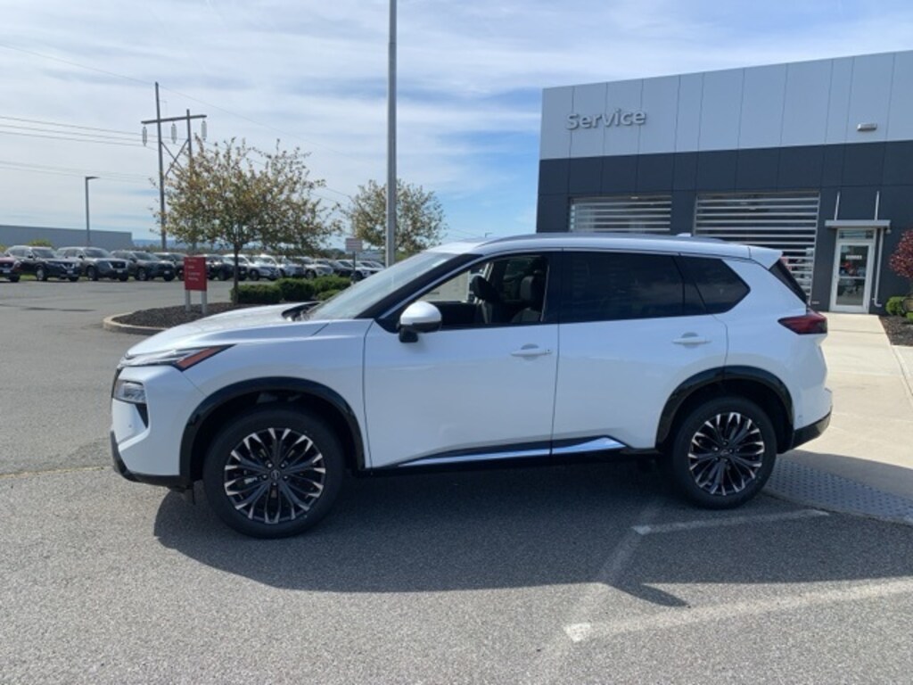 New 2026 Nissan Rogue Platinum SUV