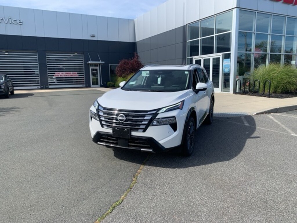 New 2026 Nissan Rogue Platinum SUV