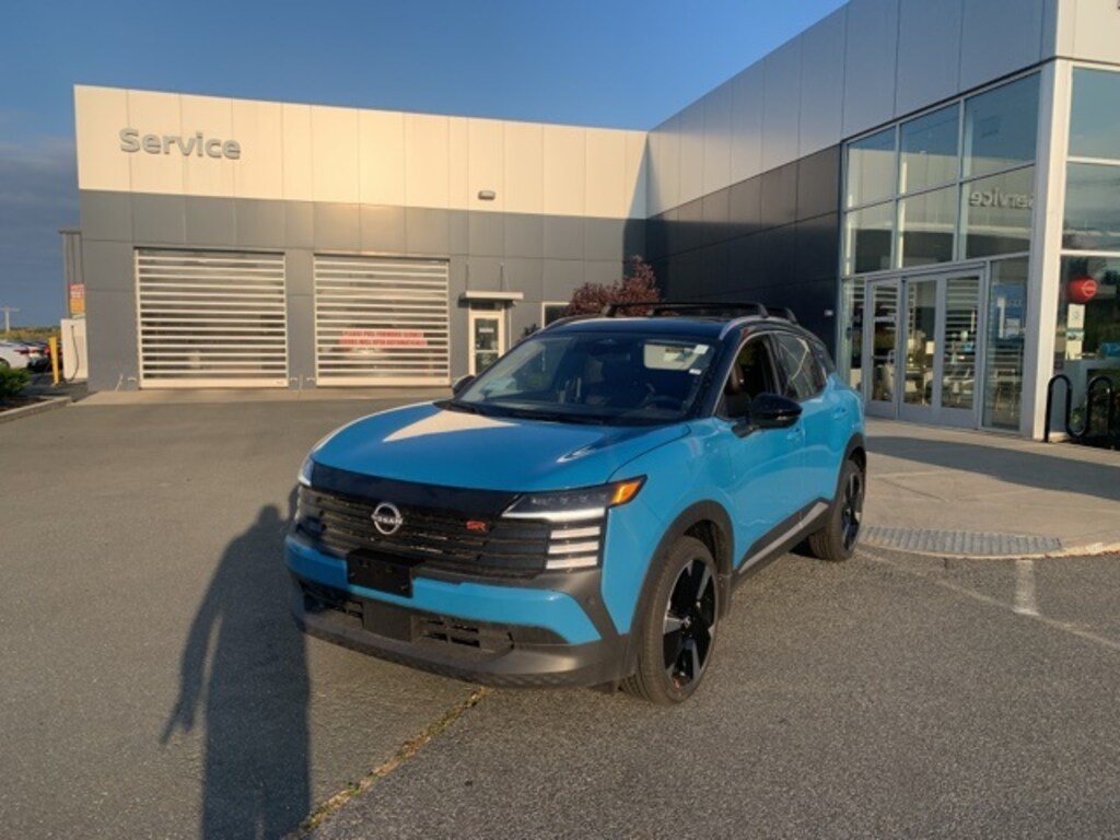 New 2026 Nissan Kicks SR SUV