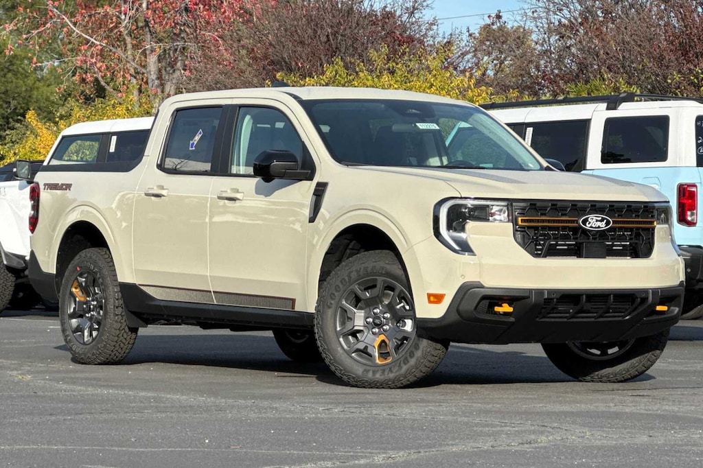 New 2025 Ford Maverick Tremor TRUCK