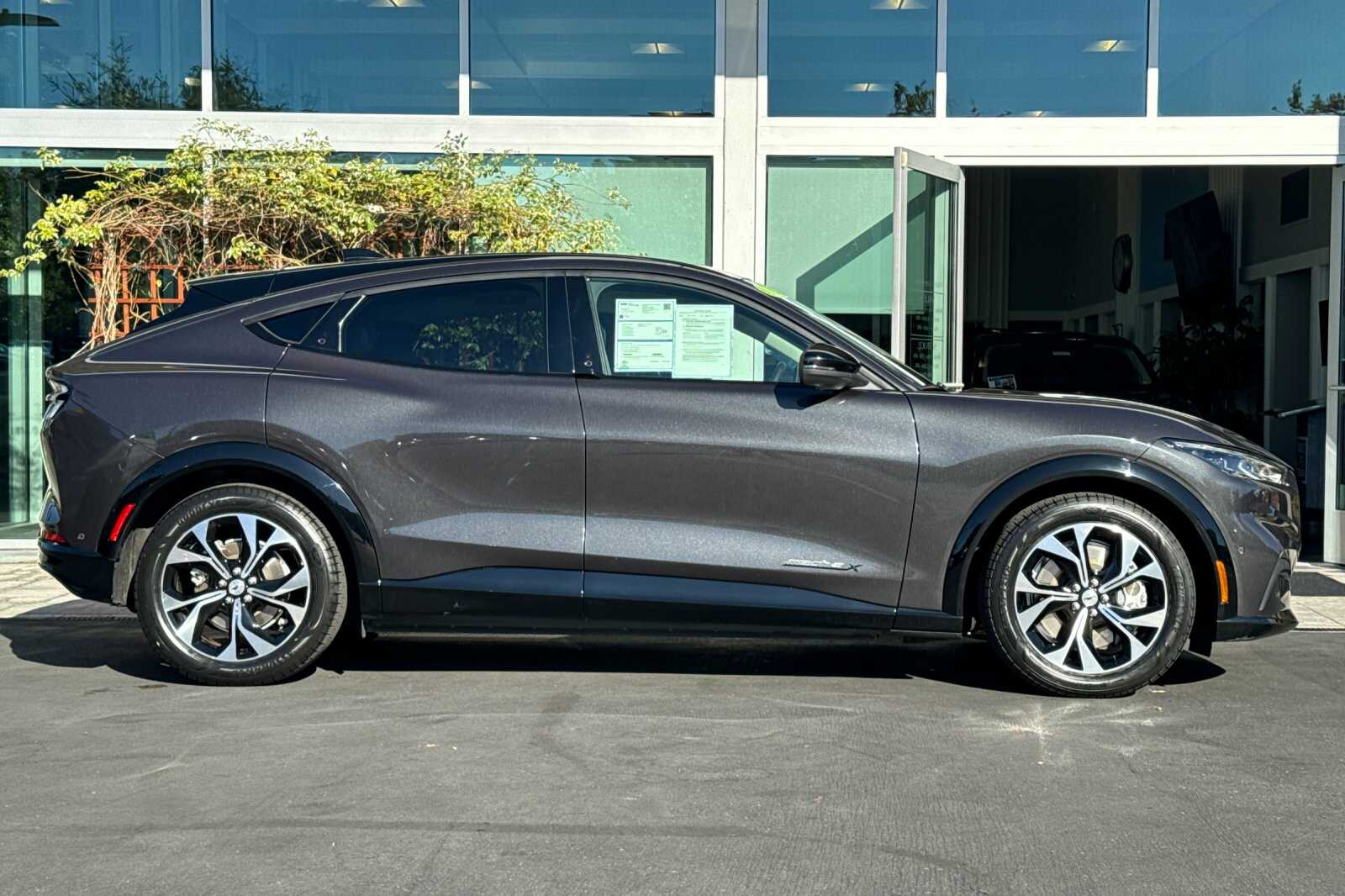 Certified 2022 Ford Mustang Mach-E Premium SUV