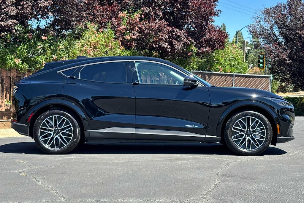 New 2026 Ford Mustang Mach-E Premium CROSSOVERS