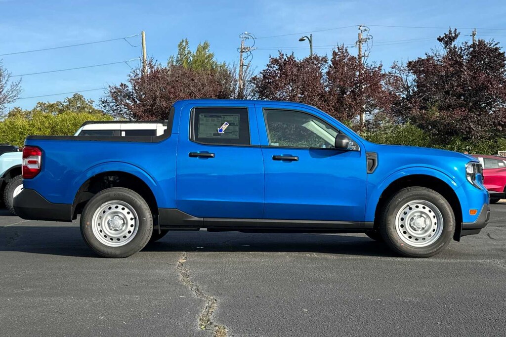 New 2025 Ford Maverick XL TRUCK