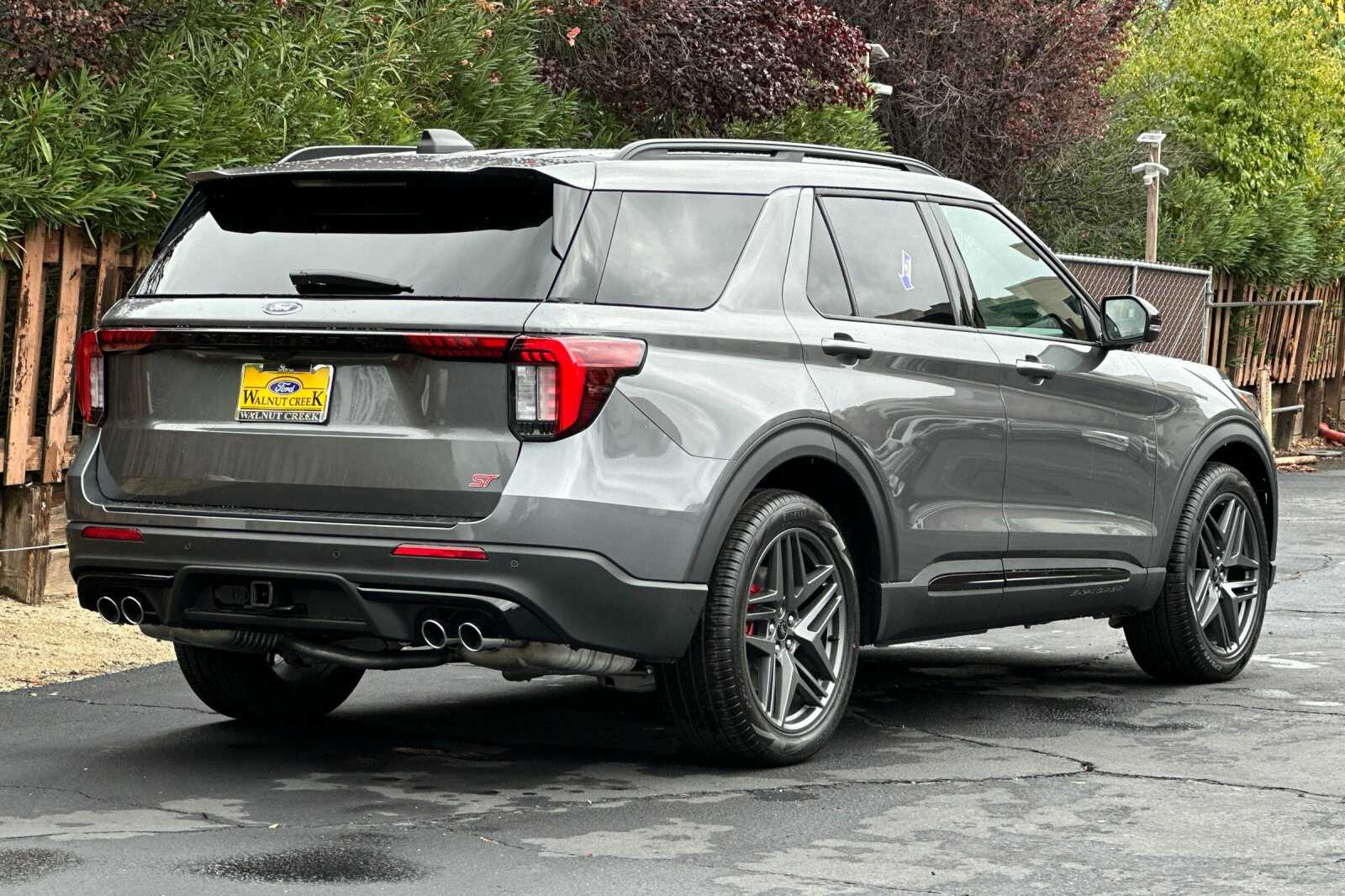 New 2026 Ford Explorer ST SUV
