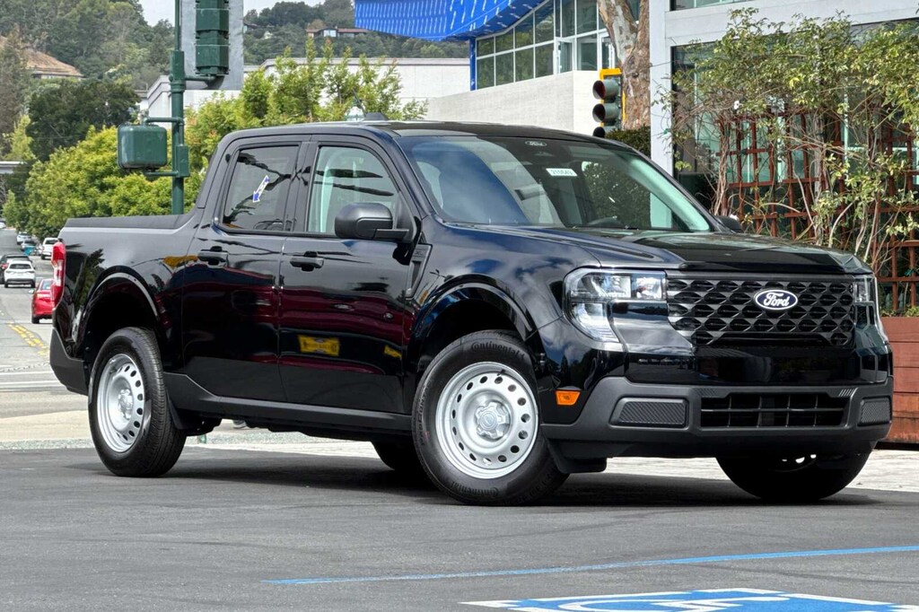 New 2026 Ford Maverick XL TRUCK