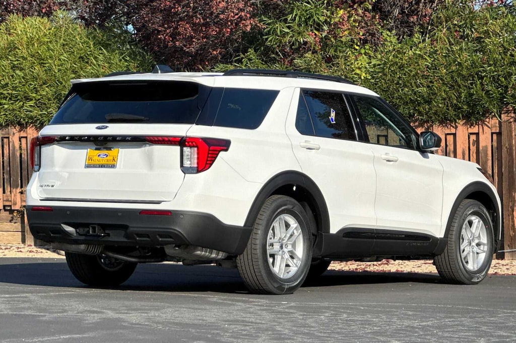 New 2026 Ford Explorer Active SUV