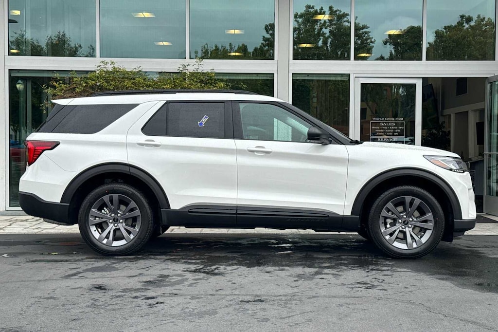 New 2026 Ford Explorer Active SUV