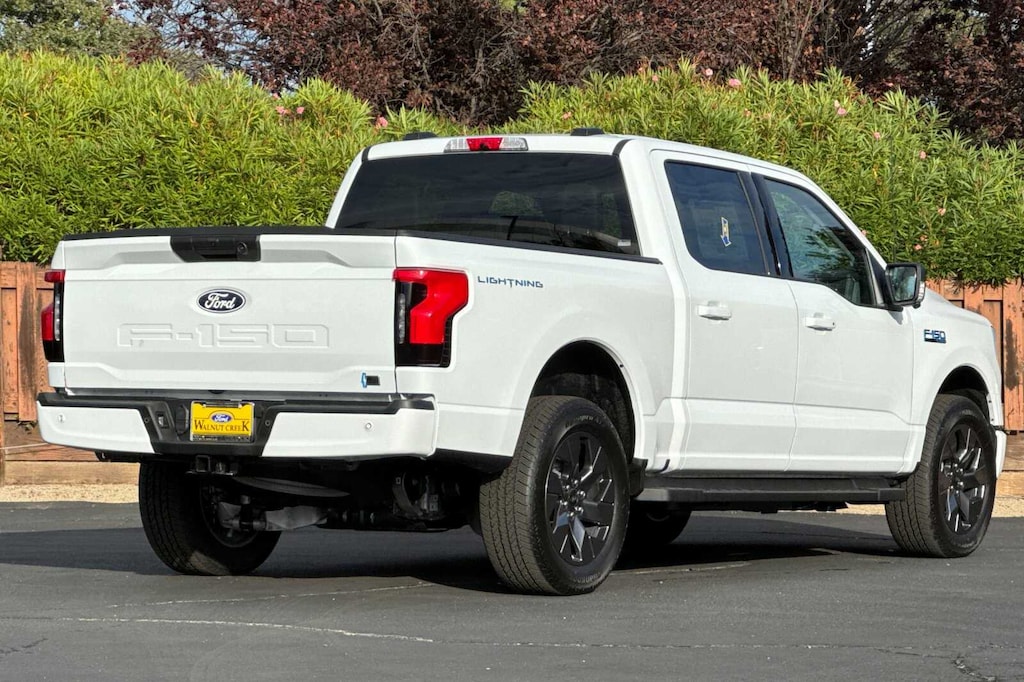 New 2025 Ford F-150 Lightning Flash TRUCK