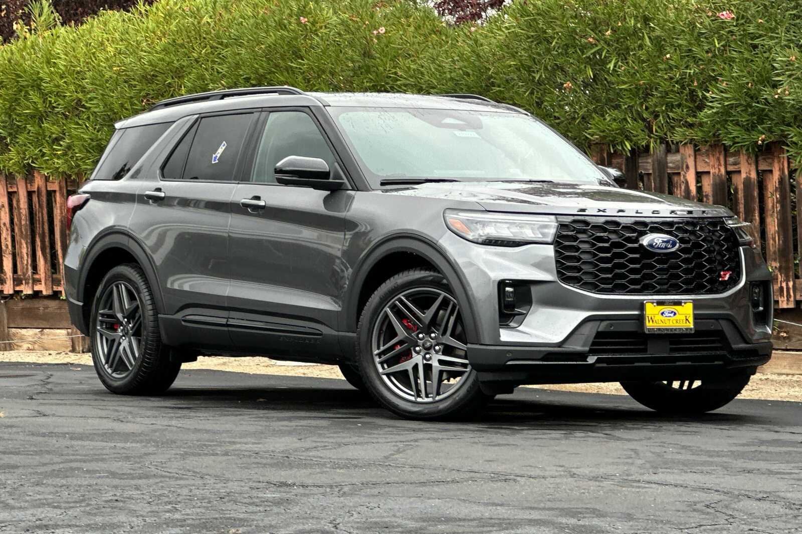 New 2026 Ford Explorer ST SUV