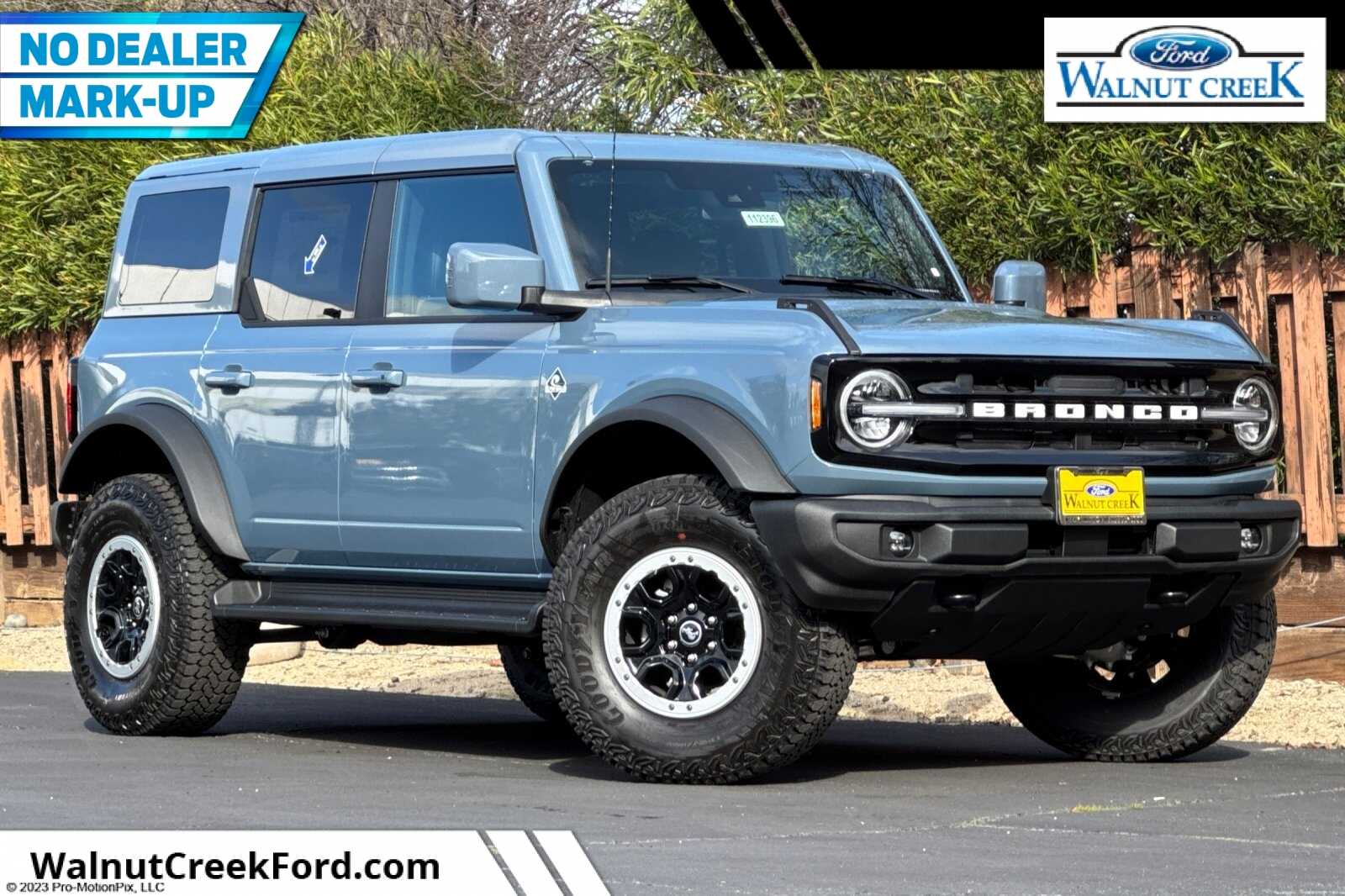 2025 Ford Bronco Outer Banks 4x4's photo