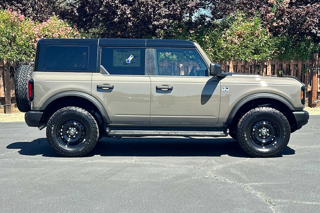 New 2026 Ford Bronco Outer Banks® SUV