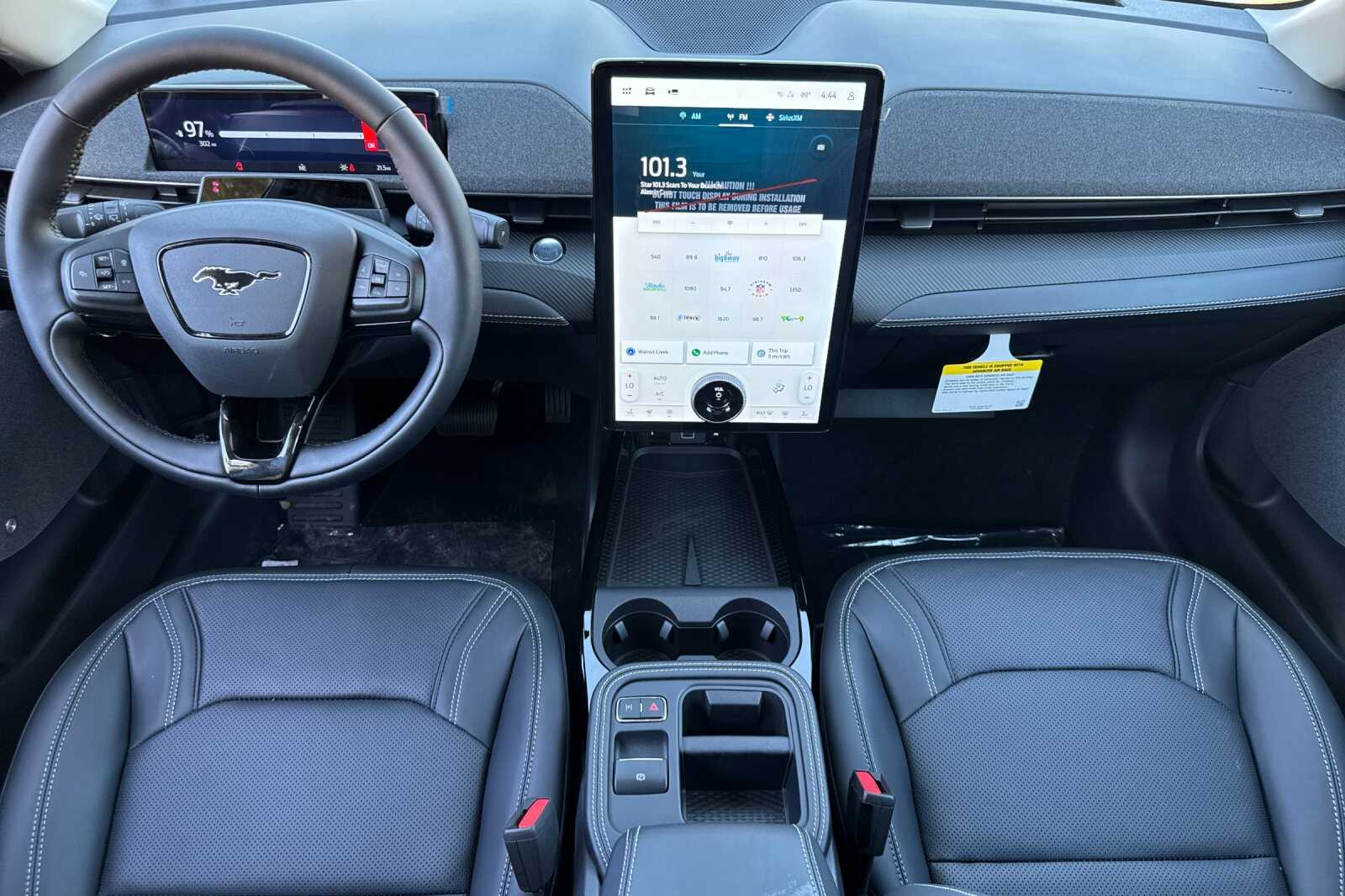 2025 Ford Mustang Mach-E Premium - Photo 10