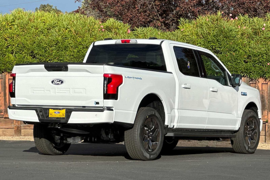 New 2025 Ford F-150 Lightning Flash TRUCK