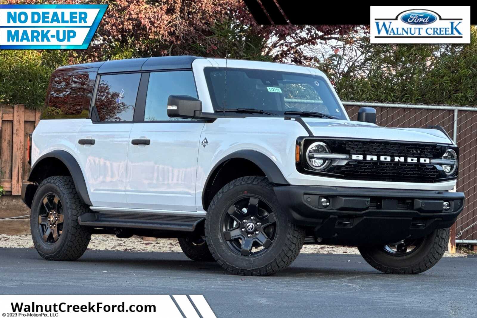 2025 Ford Bronco 4-Door Outer Banks's photo