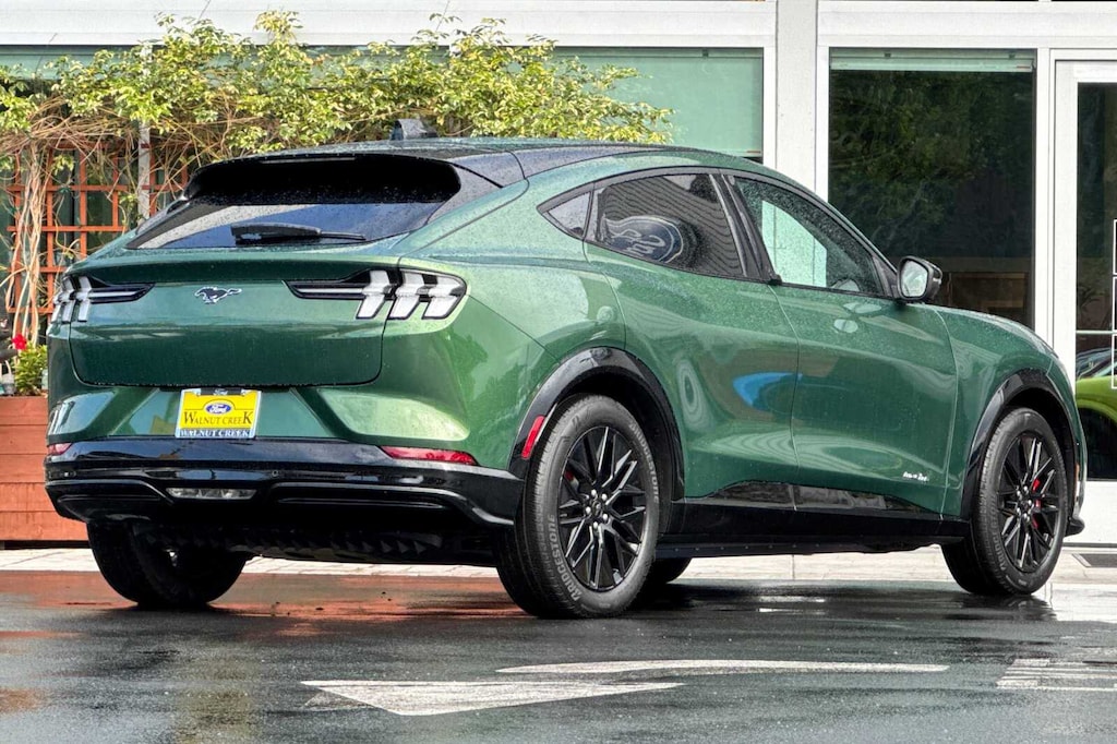 New 2025 Ford Mustang Mach-E Premium CROSSOVERS