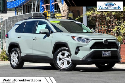 2020 Toyota RAV4 XLE 4D Sport Utility SUV