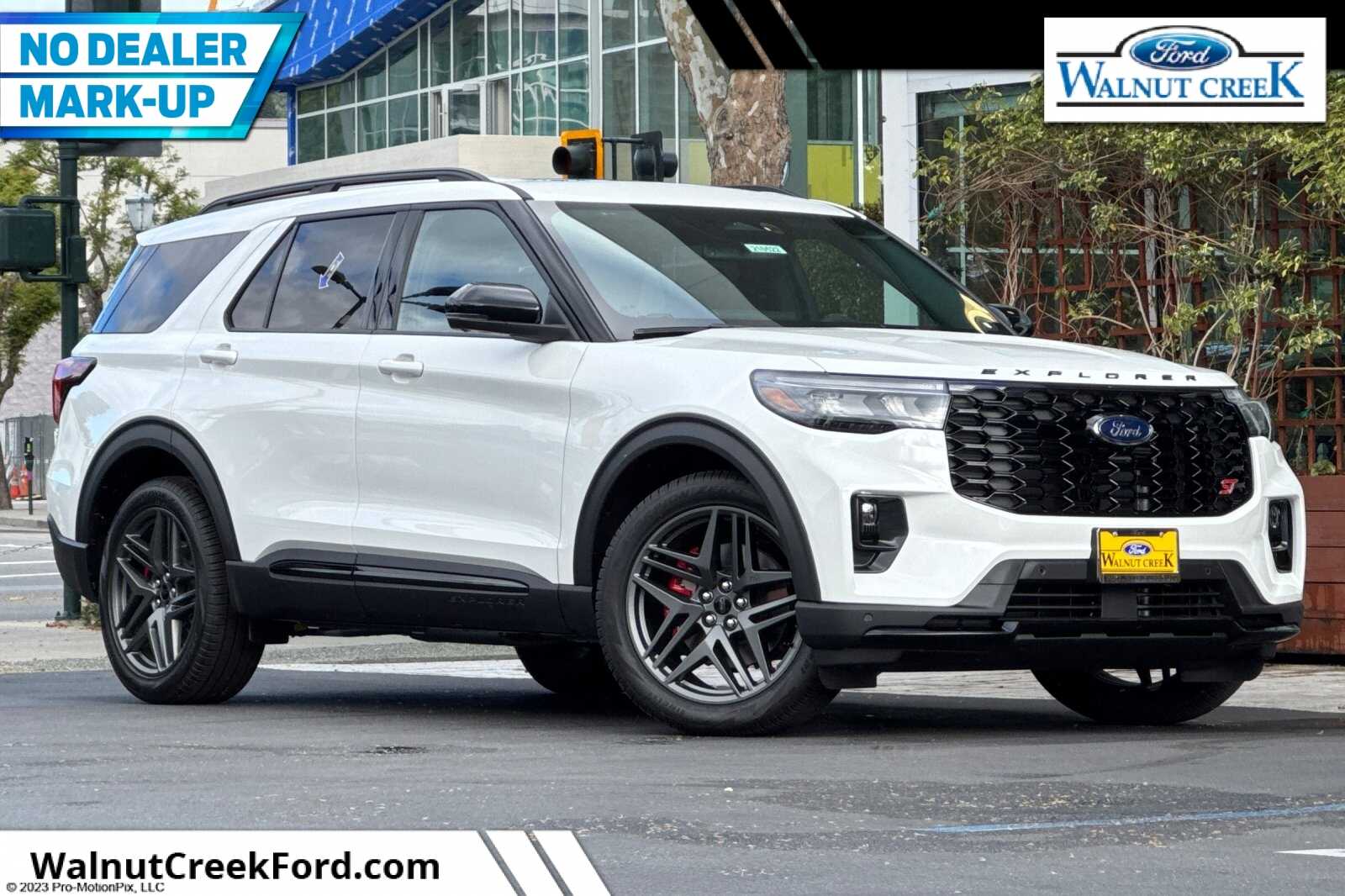 2026 Ford Explorer ST 4WD's photo