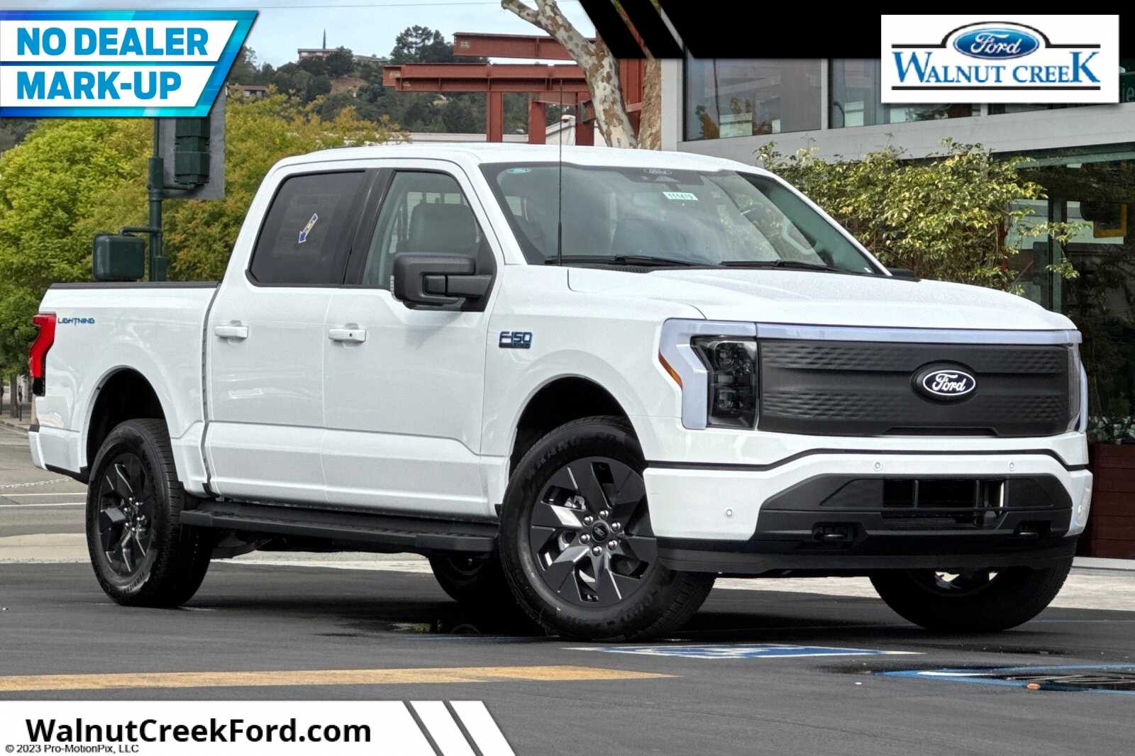 2025 Ford F-150 Lightning Flash's photo